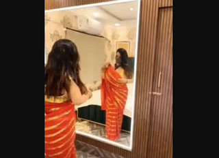 Indian babe cam play with lover