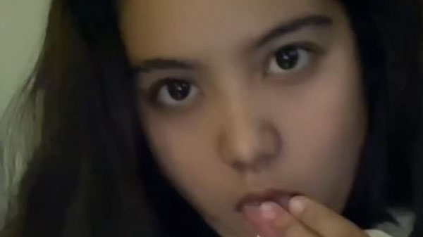 Assamese girl ki desi boobs ki hot bf video