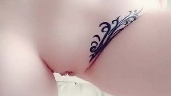 NRI girl chut ragad kar maje leti hui