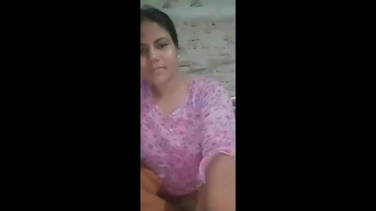 Horny Village Bhabi