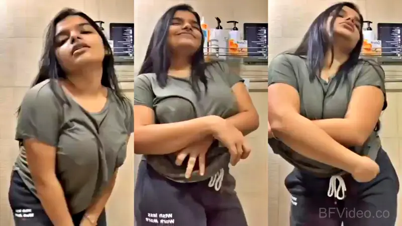 Milk Tanker Indian Girl Topless In Bathroom