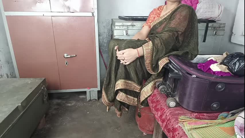 Very beautiful village Bhabhi is waiting for her neighbor to take his dick in her ass