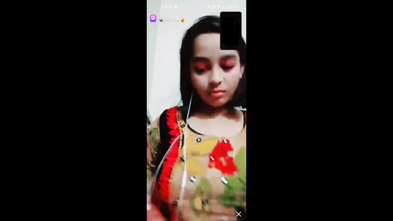 Chamet Kathi Honey Bares Mams