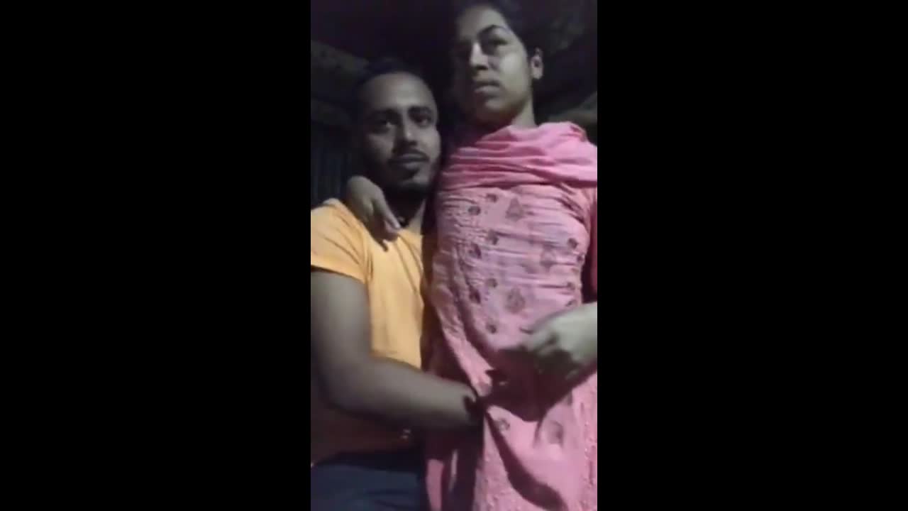 Horny Village Lovers Kissing Boob Sucking And Fingering