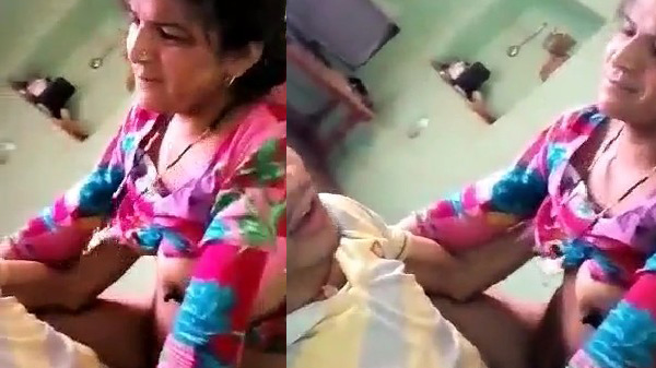 Marathi bhabhi chud rahi hai apne jawan boyfriend se