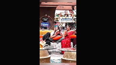 Anumol Sexy navel in red saree2