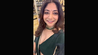 abhaya hiranami huge breasts in green costume2