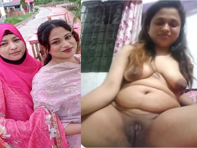 Mom and daughter nude on video call to same guy